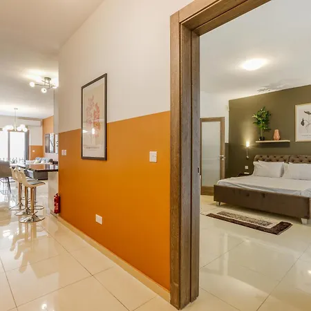 Stylish 2br With Private Balconies By 360 Estates *