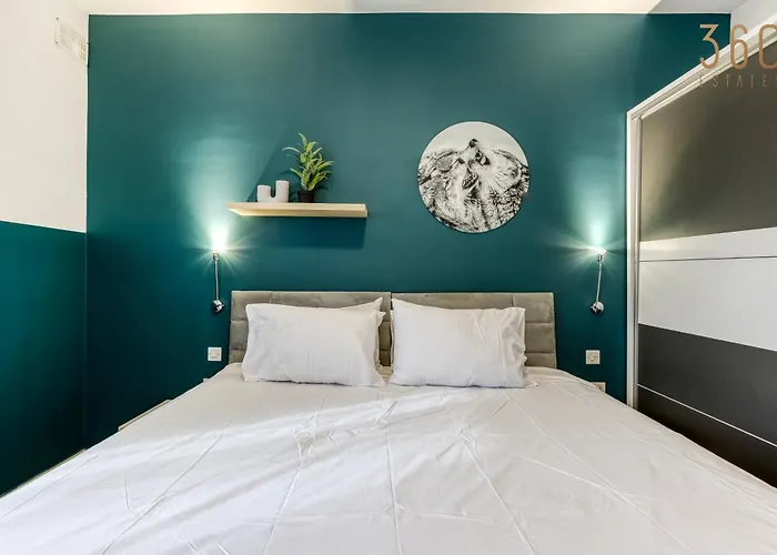 Stylish 2br With Private Balconies By 360 Estates 아파트 *